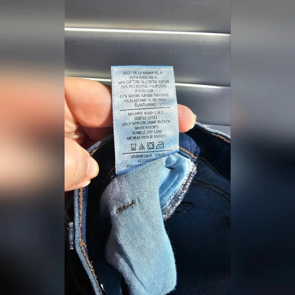 Joe's Jeans Denim Dark  Blue Size 29 Straight Leg Inseam 28 - Picture 8 of 8